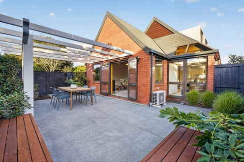12/37 CORNWALL STREET, St Albans, Christchurch