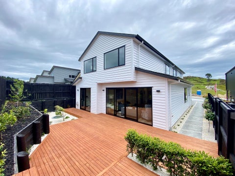 10 Kotuitui Drive, Wainui, Wainui