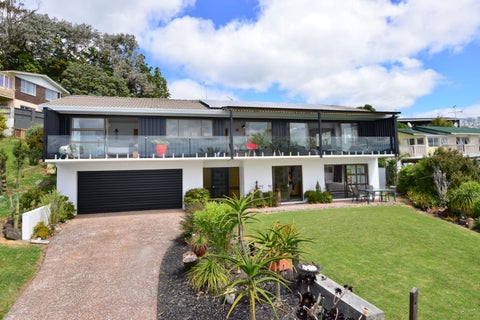 82 Marellen Drive, Red Beach, Red Beach