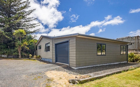 25 Findlay Street, WAIMARINO, OWHANGO
