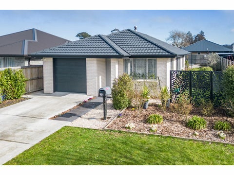 122 Chinnerys Road, Woodend, Woodend
