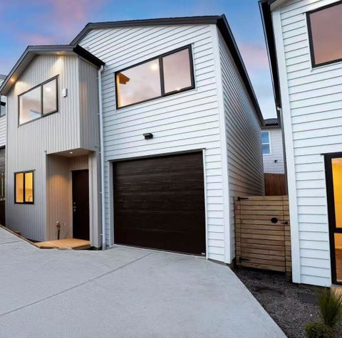 5 Topliss Drive, Northcross, Auckland