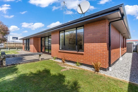 32 Welsh Road, Winton, Winton