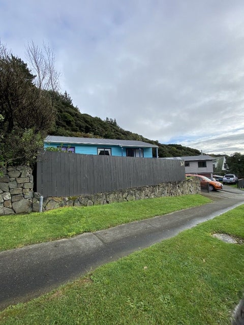 33 Omapere Street, Whitby, Porirua