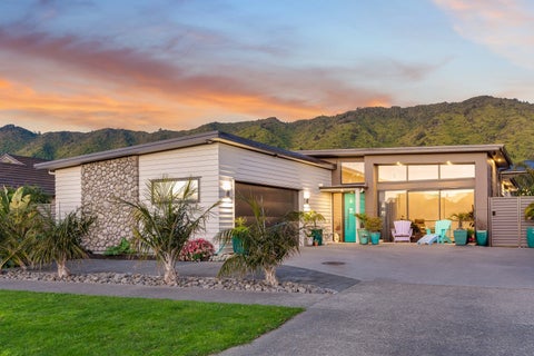 80 Waipunahau Road, Waikanae, Waikanae