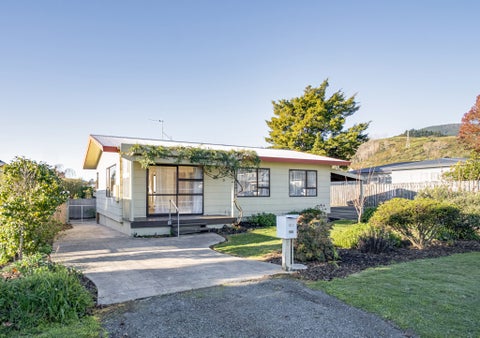 1/25 Manson Avenue, Stoke, Nelson