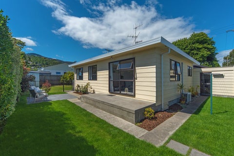 6A Ngaio Street, Stoke, Nelson