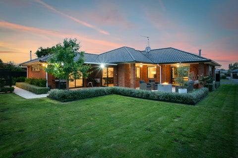 8 Mirbeck Avenue, Cambridge, Cambridge