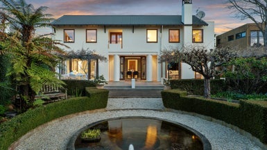 15 Rhodes Street, Merivale, Christchurch