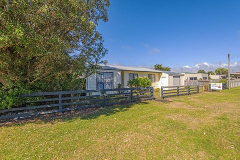 3 Ruanui Street, Himatangi Beach, Himatangi Beach