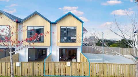 1/2A Mantra Road, Massey, Auckland