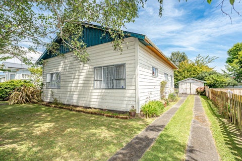 11 Field Street, Aramoho, Whanganui