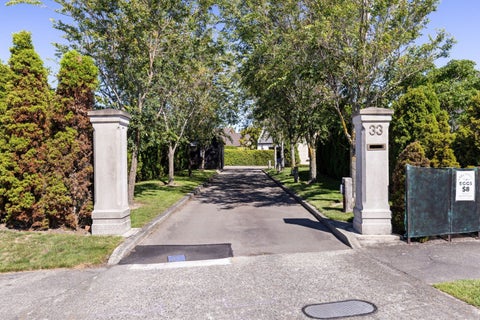 33 Royal Oak Drive, Kelvin Grove, Palmerston North