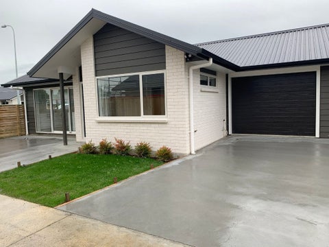 4 Van Baarle Close, Carterton, Carterton