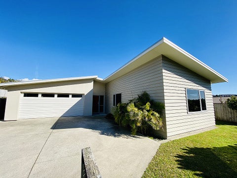 64 Oranga Street, Westown, New Plymouth