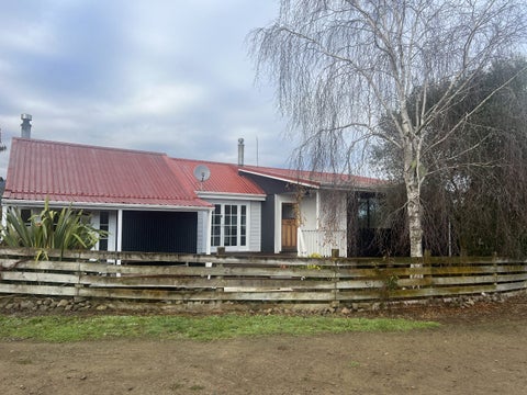 103 Waikawa Beach Road, Manakau, Levin