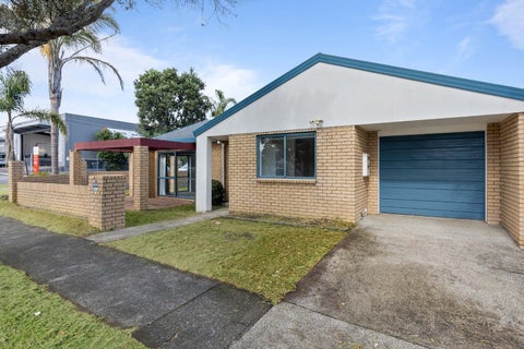 2 Reid Road, New Lynn, Auckland