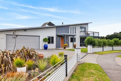 11 Mer Place, Bay View, Napier