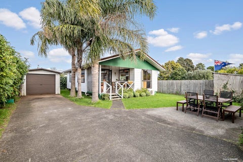 1/6 Yeovil Road, Te Atatū Peninsula, Auckland