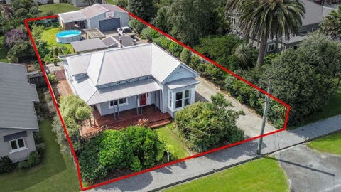 83 Queen Street, Westport, Westport
