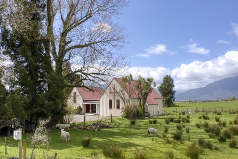 86 Wanganui Flat Road, Harihari, Harihari