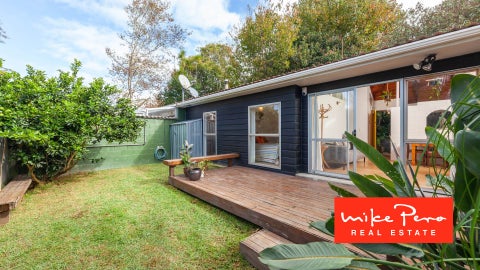 2/20 Blockhouse Bay Road, Avondale, Auckland
