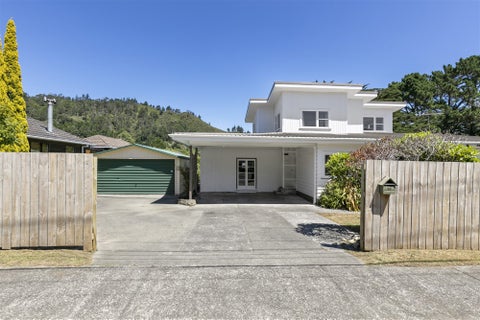46 Moores Valley Road, Wainuiomata, Lower Hutt