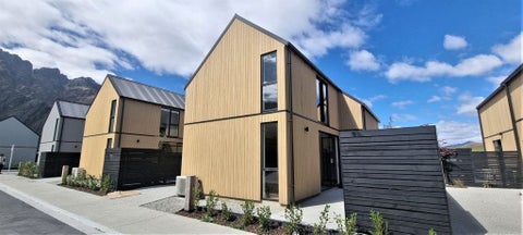 10 Boulder Lane, Jacks Point, Queenstown