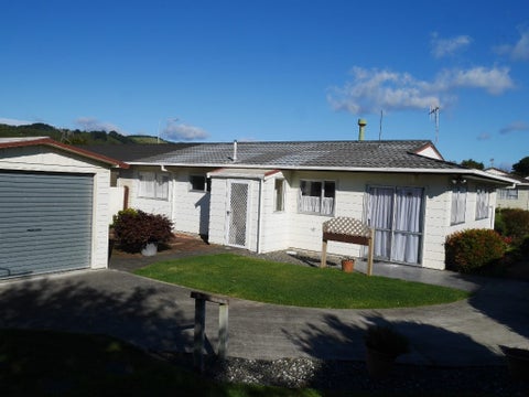 17 Manawa Avenue, Raumati Beach, Paraparaumu