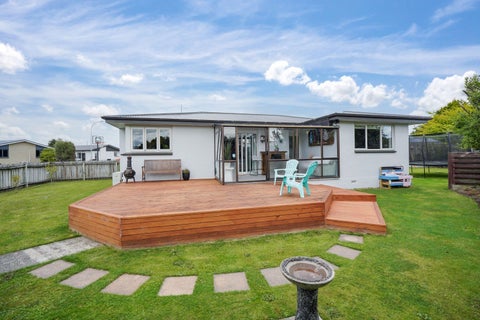 8 Nevis Crescent, Grasmere, Invercargill
