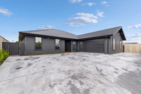 68 Freedom Drive, Kelvin Grove, Palmerston North