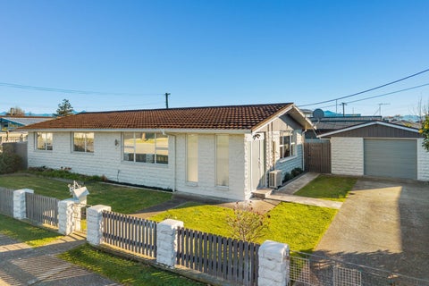 10 Cleghorn Street, Redwoodtown, Blenheim