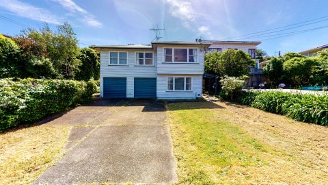 317 Main Road, Tawa, Wellington