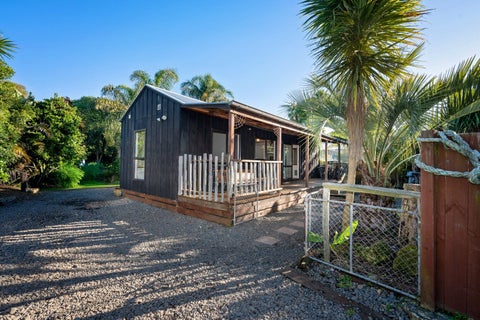 28 Cedar Road, Te Awanga, Te Awanga