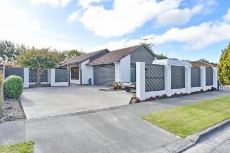 72 Sarabande Avenue, Redwood, Christchurch