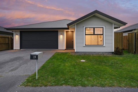 19 William Nicholls Drive, Belfast, Christchurch