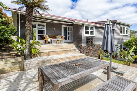 18 Meola Road, Westmere, Auckland