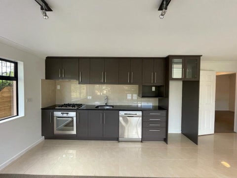 11 Spoonbill Place, Unsworth Heights, Auckland