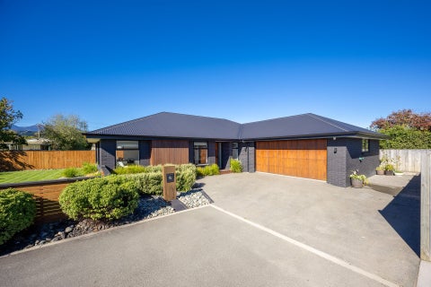 16 Thomas Way, Brightwater, Brightwater