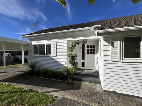 15 Clapham Grove, Stokes Valley, Lower Hutt