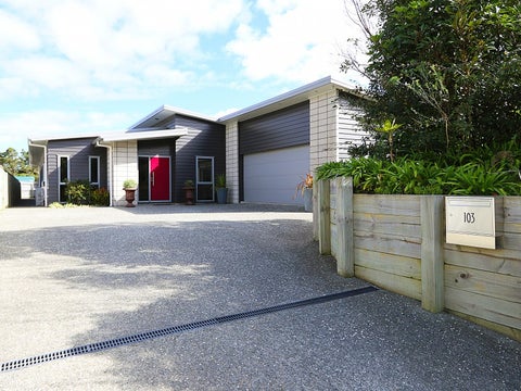 103 Hill Road, Belmont, Lower Hutt