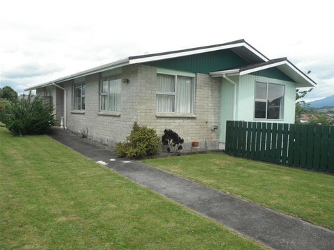 9 Hood Place, Spotswood, New Plymouth