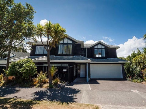 1/167 Westchester Drive, Churton Park, Wellington