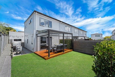 7/5 Woolfield Road, Papatoetoe, Auckland