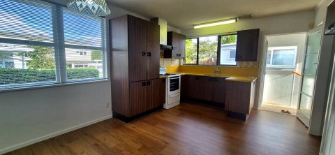 8 Whittle Place, New Windsor, Auckland