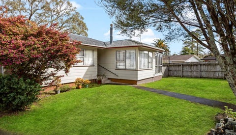 77 Chilcott Road, Henderson, Auckland