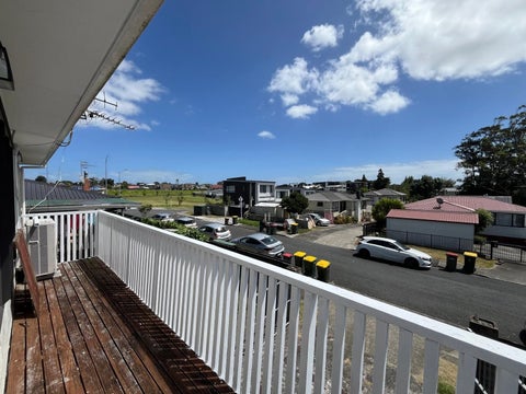 25 Swaffield Road, Papatoetoe, Auckland