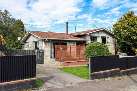 2 Guy Street, Dannevirke