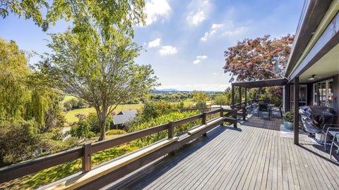 1624 Cust Road, Cust, Cust