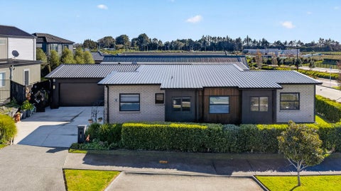 1 Garth Ross Lane, Karaka, Papakura
